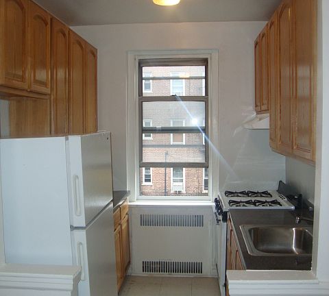 3rd image of 6541 Saunders St APT 3F