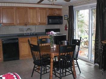 3rd image of 1337 Custer Ct