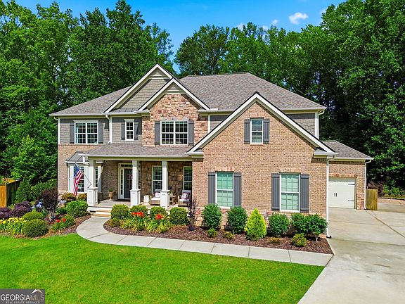 2nd image of 3540 Ansley Manor Ct