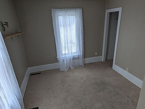Upstairs bedroom #1