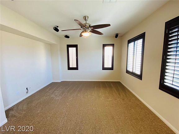 5th image of 10558 Verona Wood St
