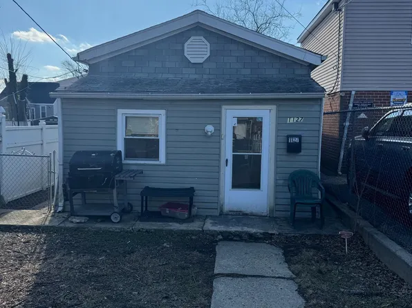 1127 N 33rd St, Camden, NJ 08105