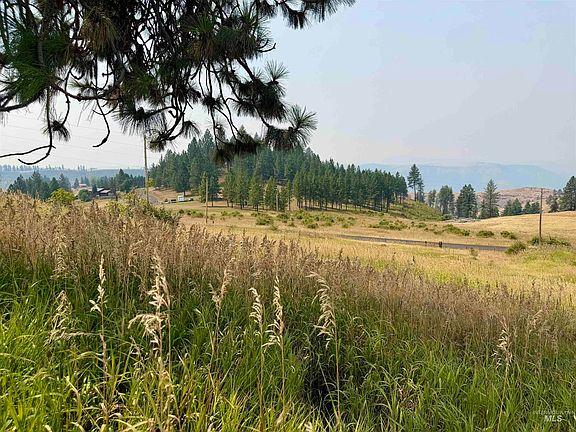 5th image of 1003 Beaverslide Rd