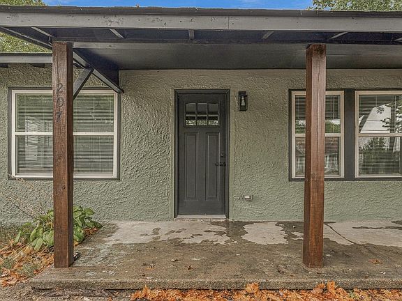 3rd image of 207 S 14th Ave