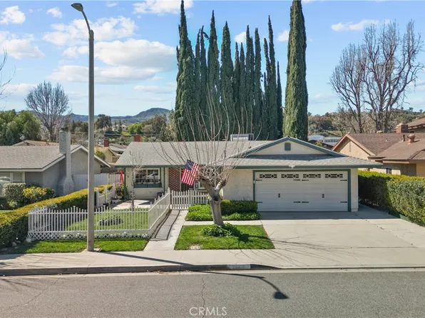 25123 Markel Dr, Santa Clarita, CA 91321