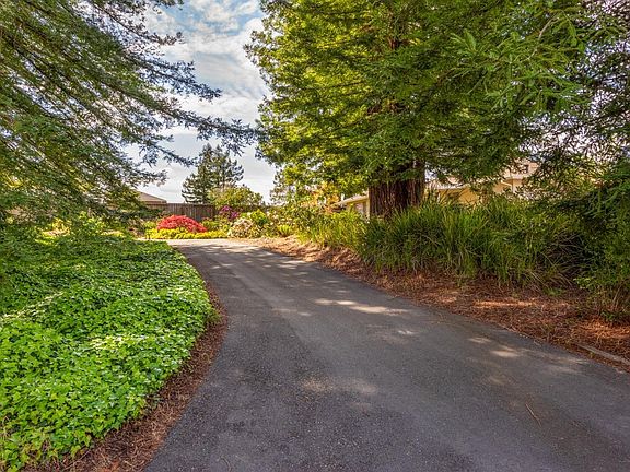 4th image of 5320 McFarlane Road
