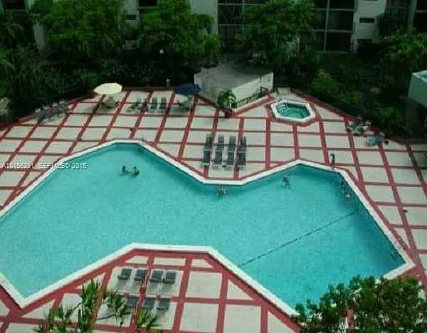 1 bed, 767 sqft, $1,700 — Photo 3