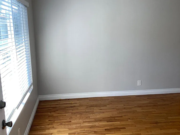 1926 S Shenandoah St #7 — Photo 3