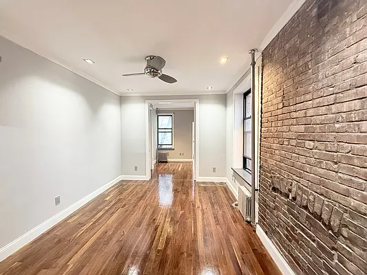 Rented by 9300 Realty, Inc. | media 10