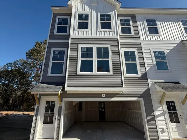 2014 Quiet Ibis Rd, Hanahan, SC 29410