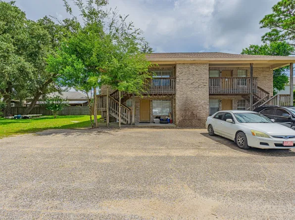 915 Canopy Ln APT 3, Fort Walton Beach, FL 32547
