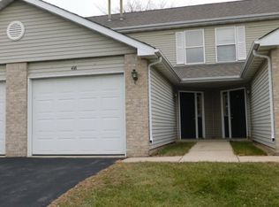 416 Amphitheater Dr, Rockford, IL 61107