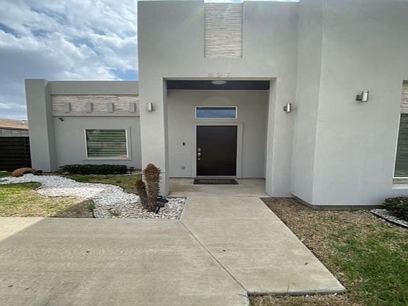 3rd image of 527 Prada Machin Dr