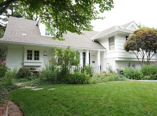4410 W 63rd Ter, Prairie Village, KS 66208