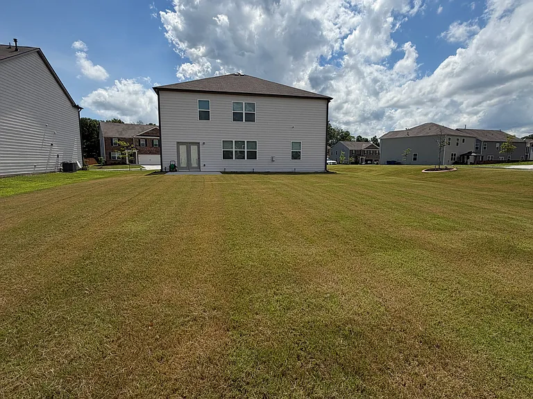 2713 Piper Dr — Photo 17