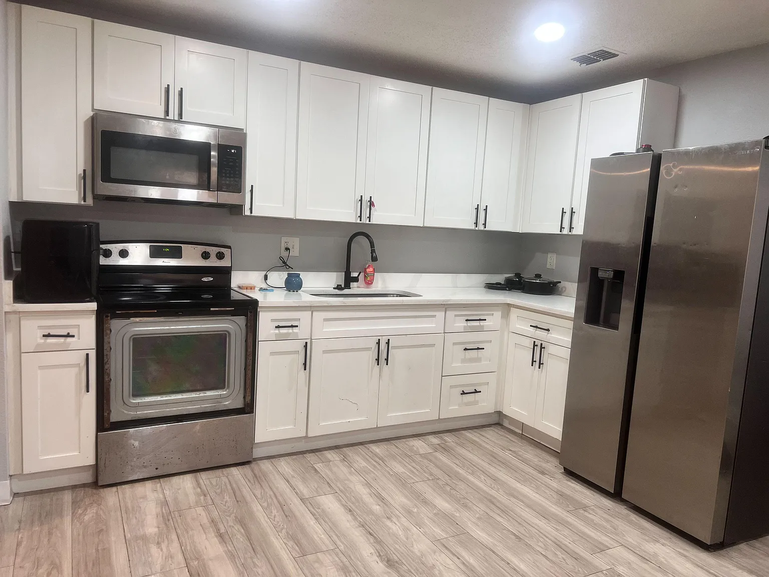 4 bed, 2.0 bath, 1400 sqft, $1,269 — Photo 4