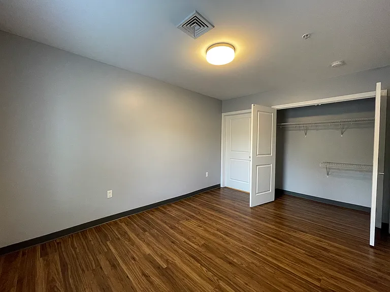 The Ridge at Eastern Trails Apartments — Photo 38