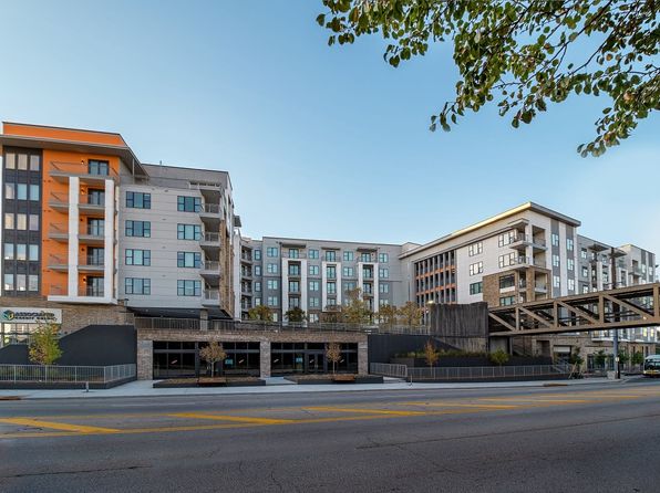 2641 E College Ave APT 474
