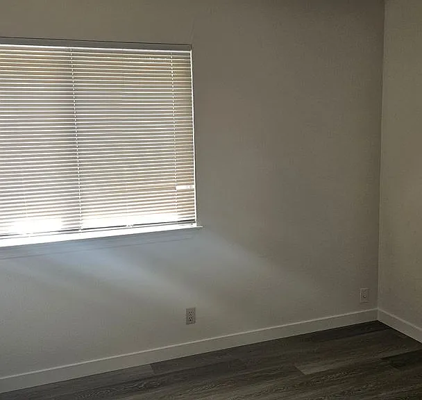 385 Portsmouth Ave — Photo 27