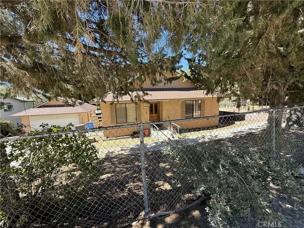 4144 N End Dr, Frazier Park, CA 93225