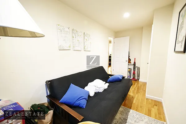 Rented by ZealEstate Group Inc | media 43