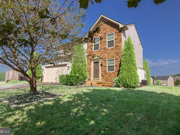 9448 Alloway Dr, Hagerstown, MD 21740