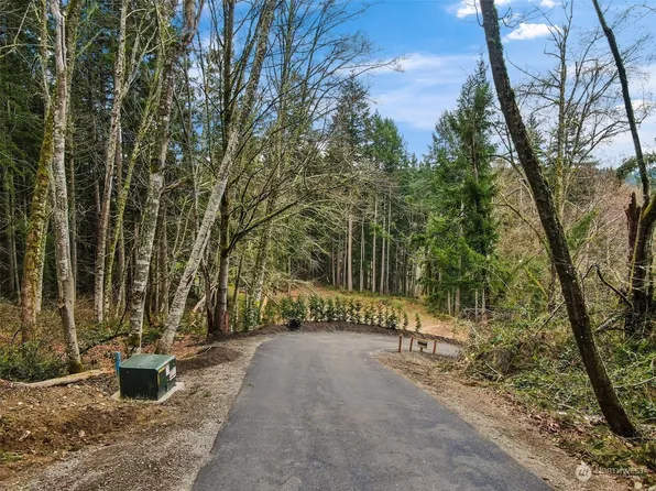 9604 61st Street NW, Gig Harbor, WA 98335