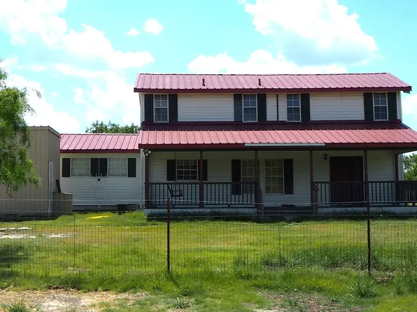 9561 Hames Rd, Pilot Point, TX 76258