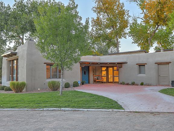 3rd image of 127 Mission Valley Rd