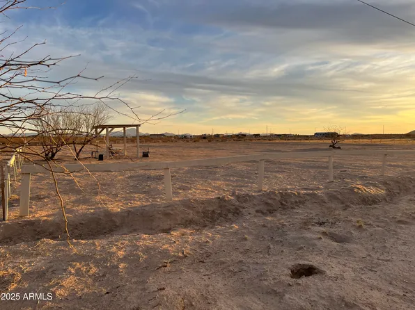 352** W South Mountain Avenue #140, Tonopah, AZ 85354