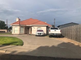 800 S Allen Ave, Monahans, TX 79756