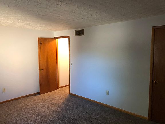 5th image of 1506 Glenn Ave