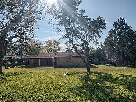 5th image of 2502 Candlewood Ct