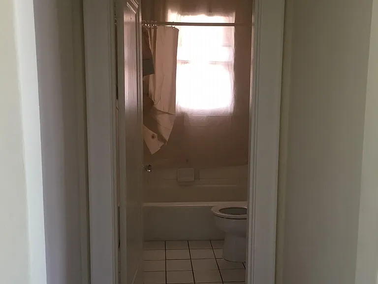310 Wendover Ave — Photo 9