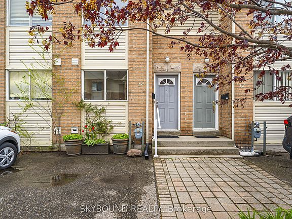 4th image of 25 Replin Rd #13