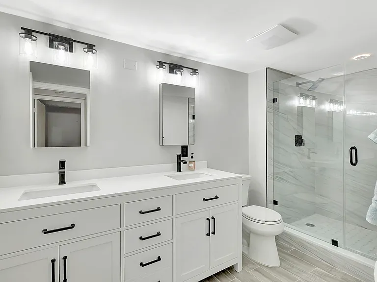 264 NE Edgewater Dr — Photo 20
