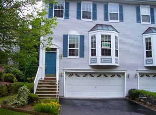 22 Eider Ct, Wayne, NJ 07470