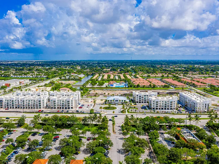 Tamarac Village — Photo 36