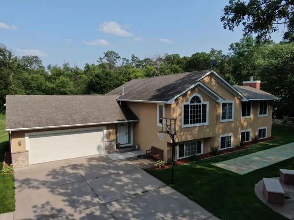 8245 W Beatrice Dr, Clear Lake, MN 55319