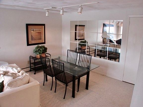 4th image of 18 Hamilton Rd APT 205