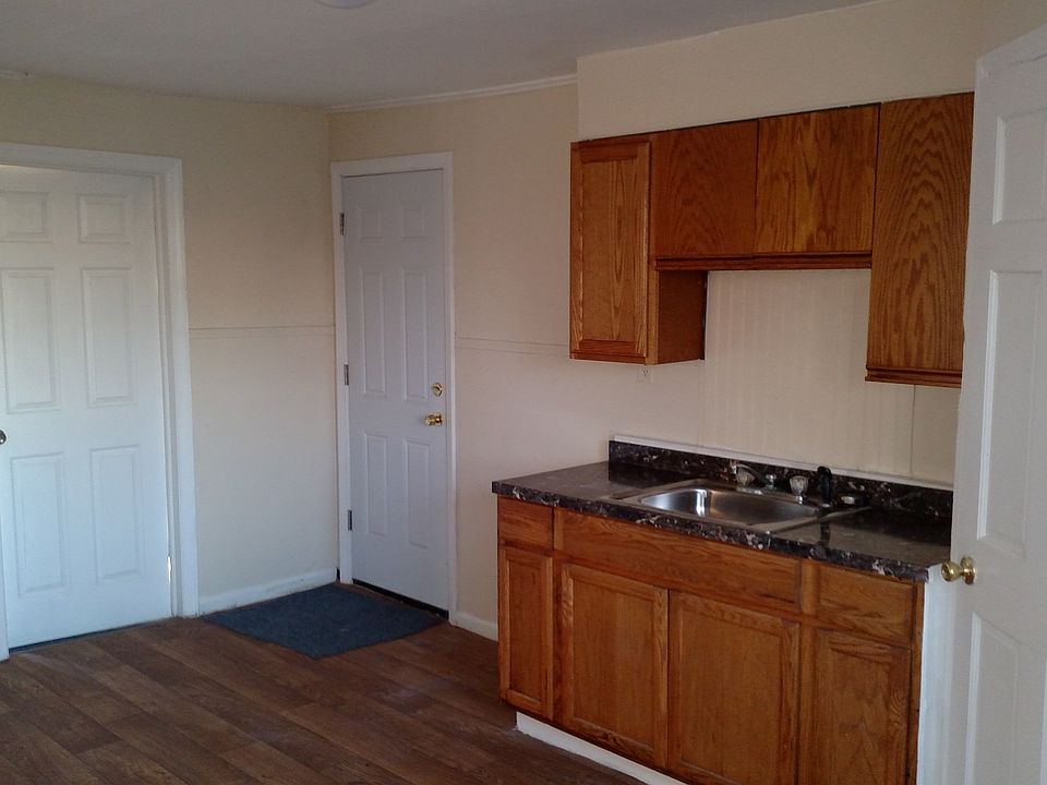 1st image of 32 Vine Street # Fl 2nd