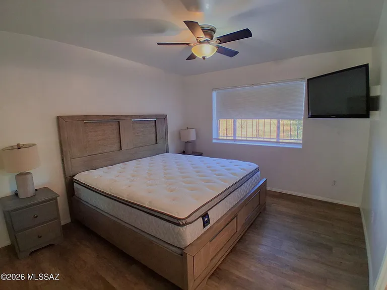 2650 W Aurora Dr — Photo 17