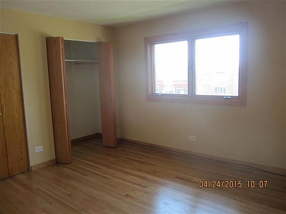 5th image of 5858 W 87th St APT 3D