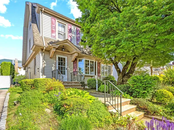 45-31 169th Street, Flushing, NY 11358
