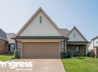 30 Willow Springs Ln, Oakland, TN 38060