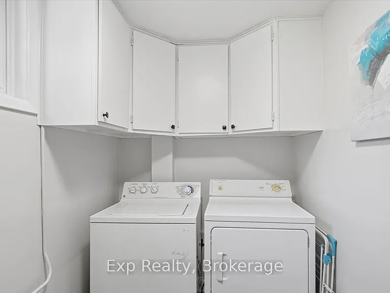 48 Melrose Cres — Photo 25