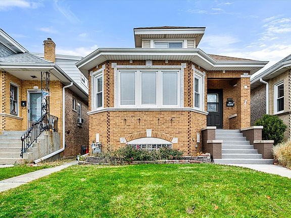 2nd image of 3033 N 76th Ct