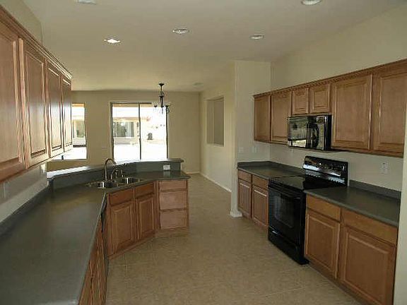 4th image of 16538 E Tranquility Lane
