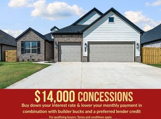 2100 Silk St, Pea Ridge, AR 72751