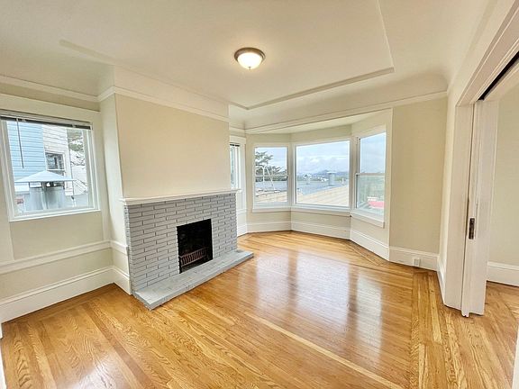 4th image of 310 Parnassus Ave APT 303